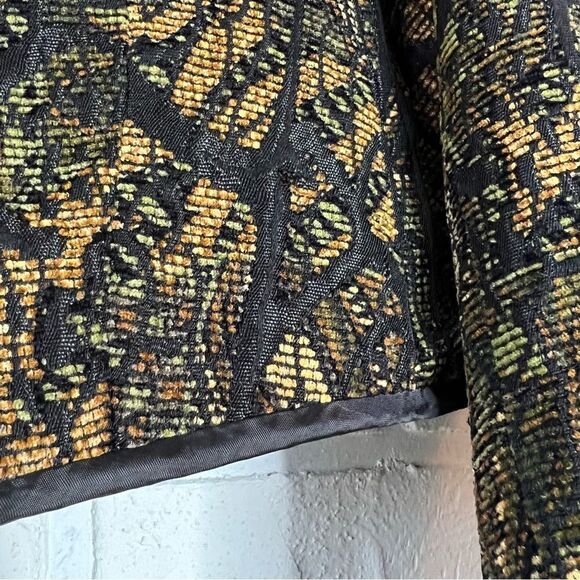 Terra Nostra Back Gold Brocade Cropped Padded Shoulder Blazer 4 - Picture 9 of 13